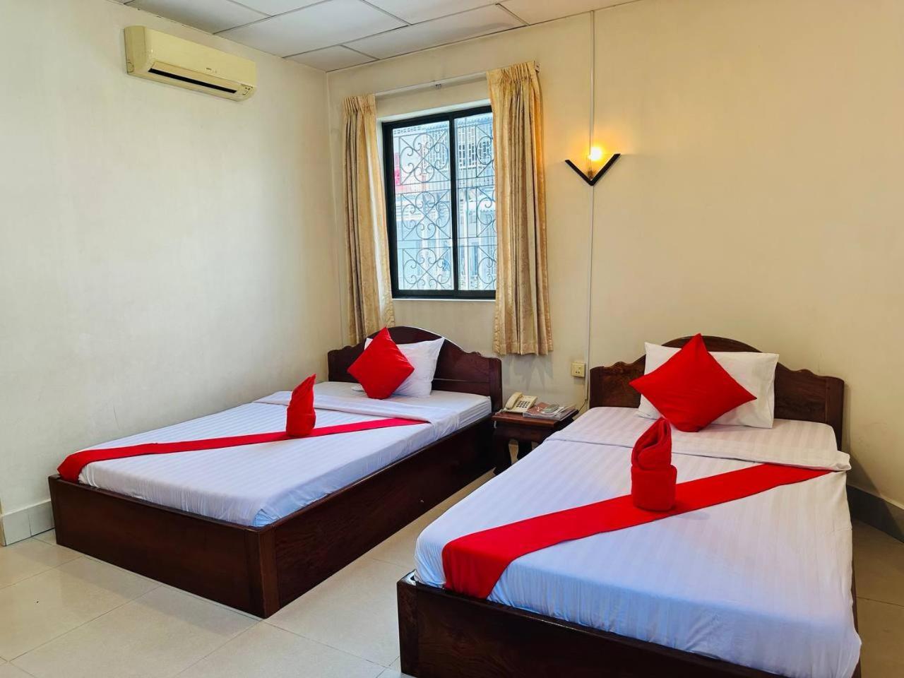 Capitol One Hotel Phnom Penh Ngoại thất bức ảnh