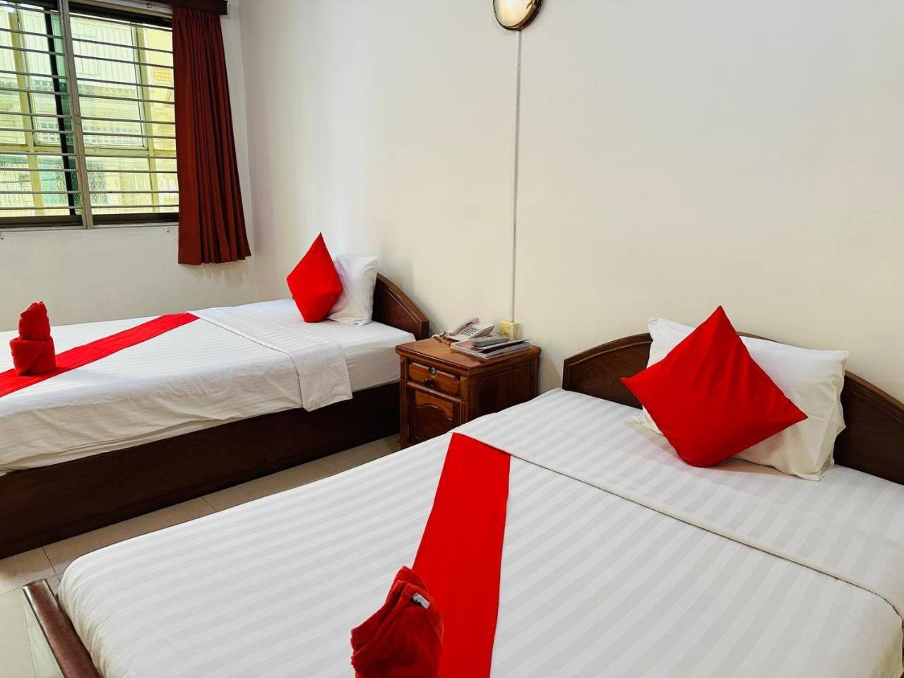 Capitol One Hotel Phnom Penh Ngoại thất bức ảnh